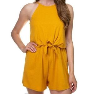 Haute Monde Mustard Ribbed Tie Waist Romper Small